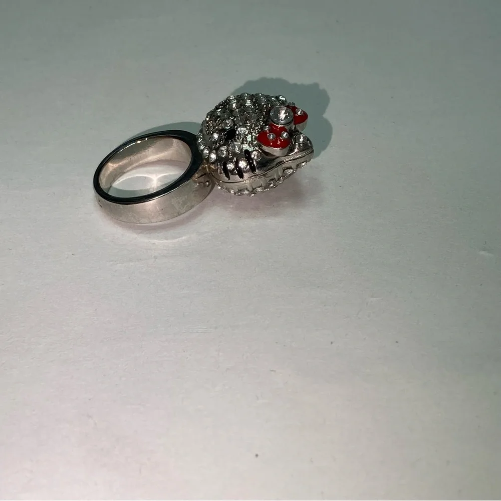Sanrio hello kitty ring